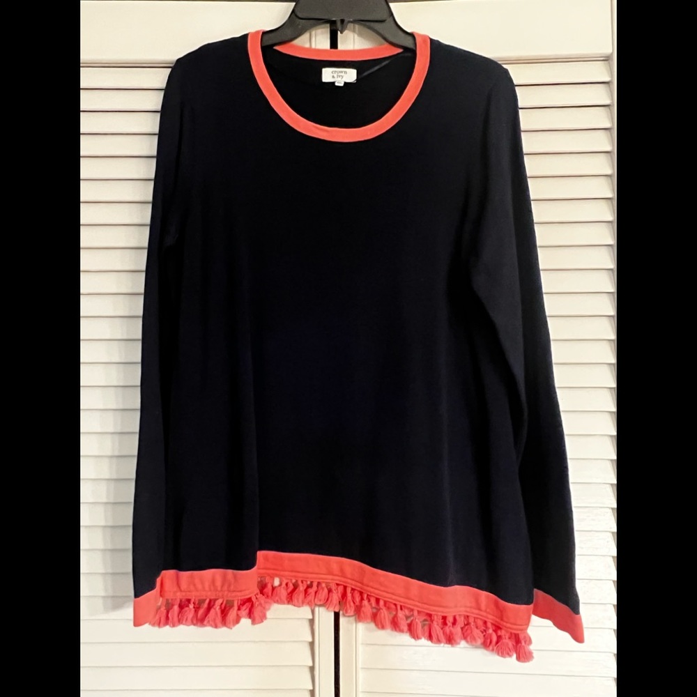 Crown & ivy sweater